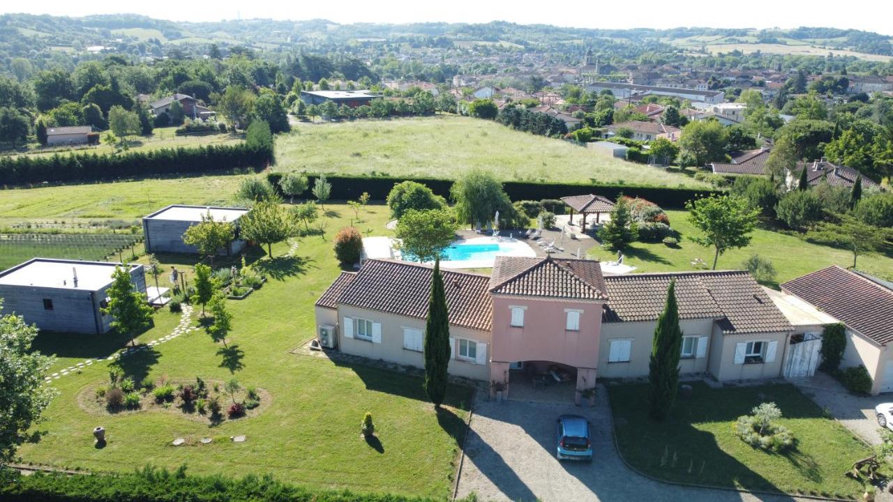 Domaine D'Elusa Vic-Fezensac Exterior foto